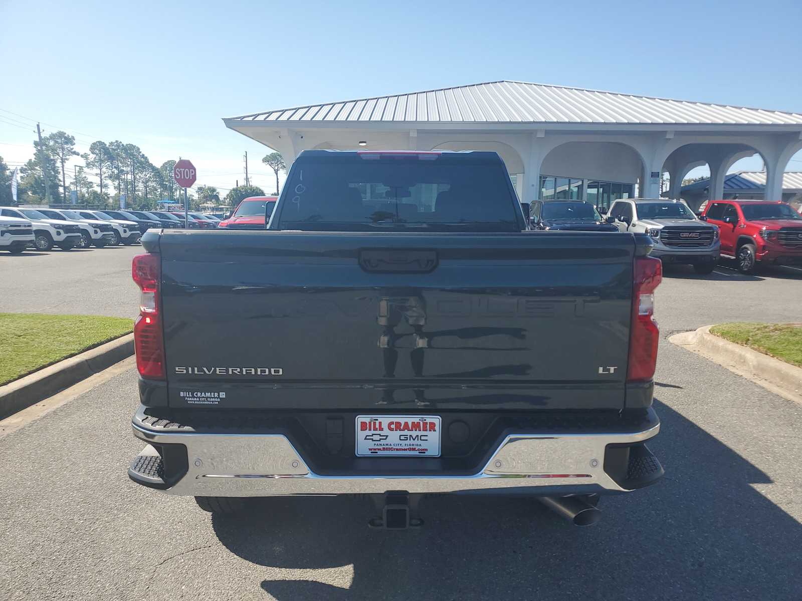 2026 Chevrolet Silverado 3500HD LT photo 4