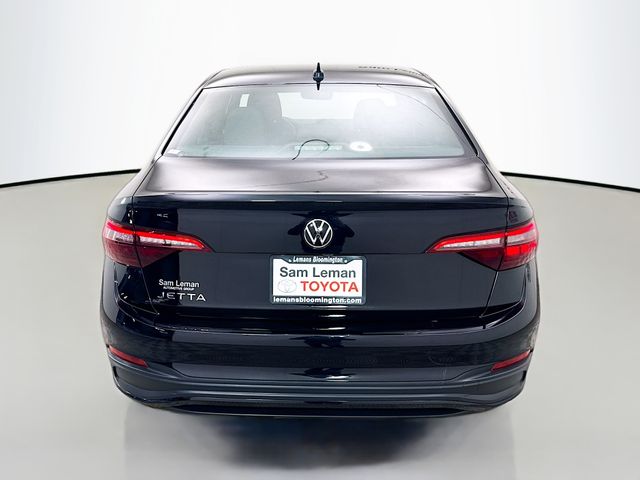 2024 Volkswagen Jetta 1.5T Sport photo 4