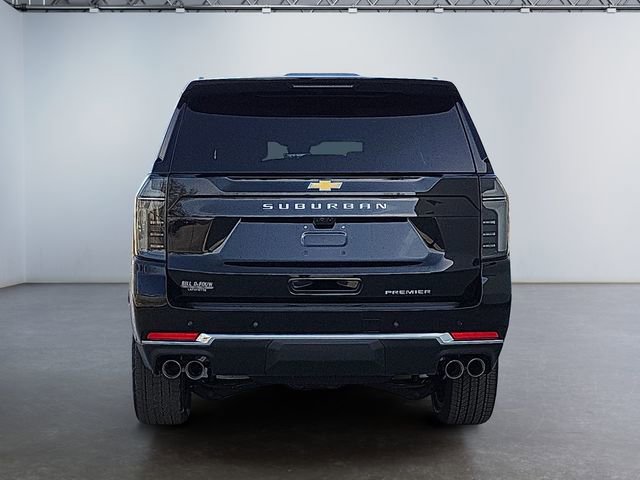2025 Chevrolet Suburban Premier photo 4