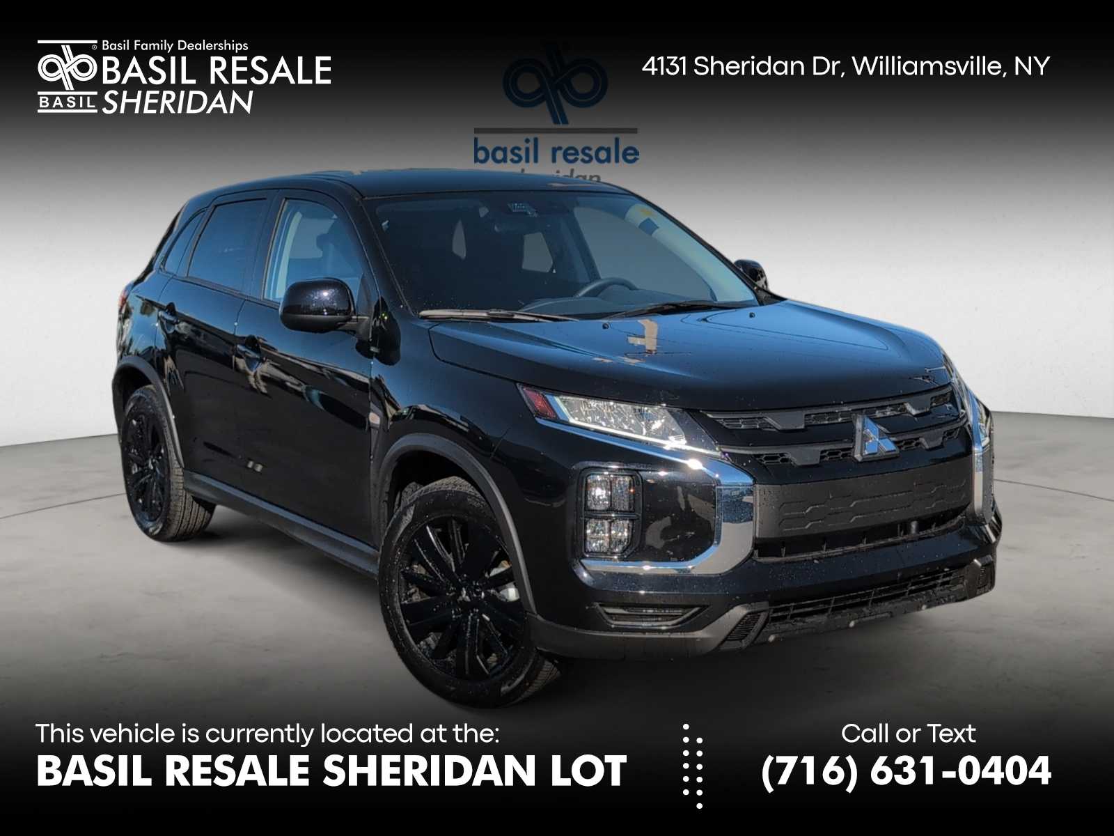 2025 Mitsubishi Outlander Sport LE's photo