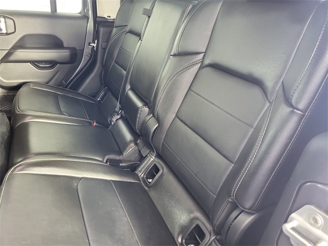 2022 Jeep Gladiator Overland photo 9