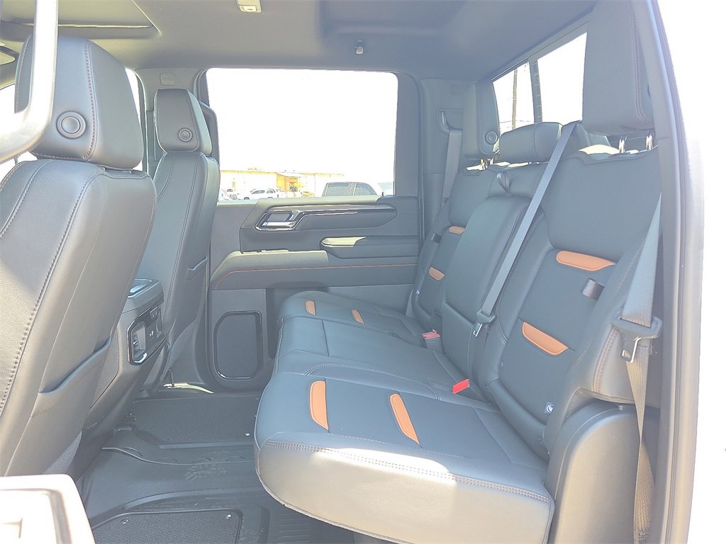 2025 Gmc Sierra HD AT4 photo 9