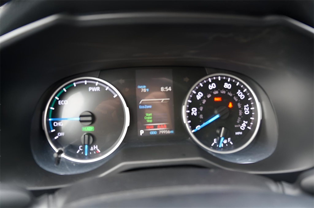 2021 Toyota RAV4 Hybrid LE photo 15