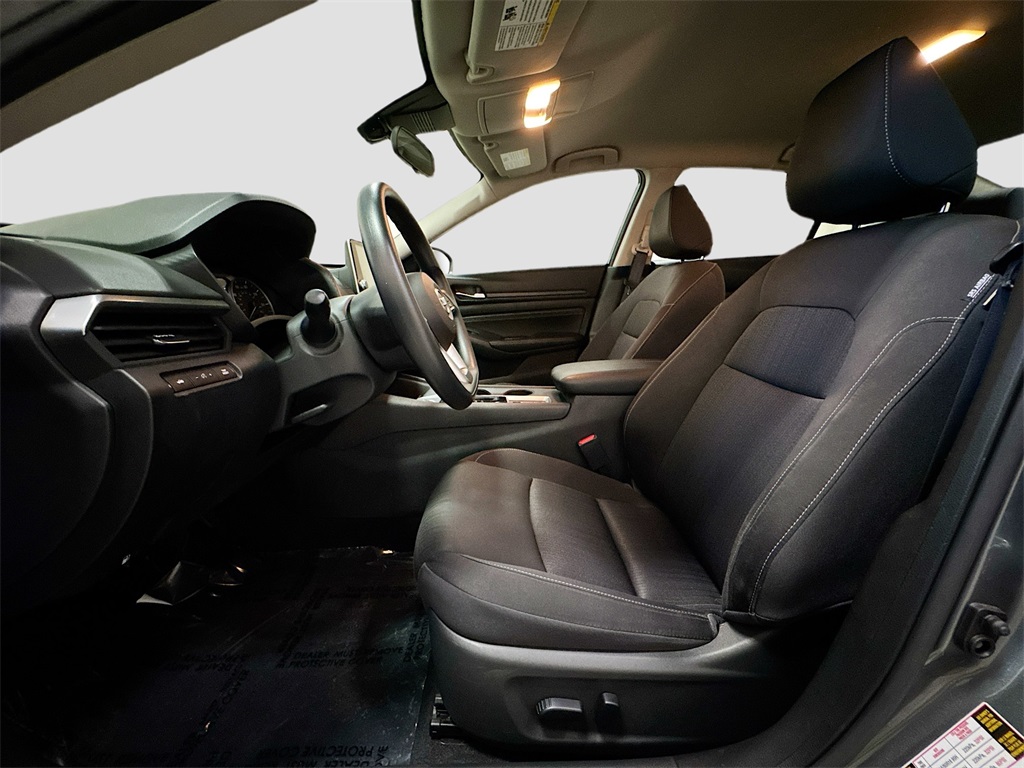 2020 Nissan Altima 2.5 S photo 5