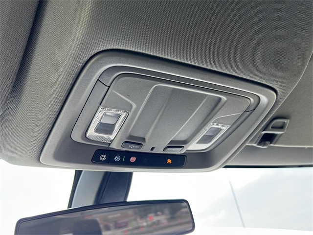 2022 Chevrolet Silverado 1500 Custom photo 17