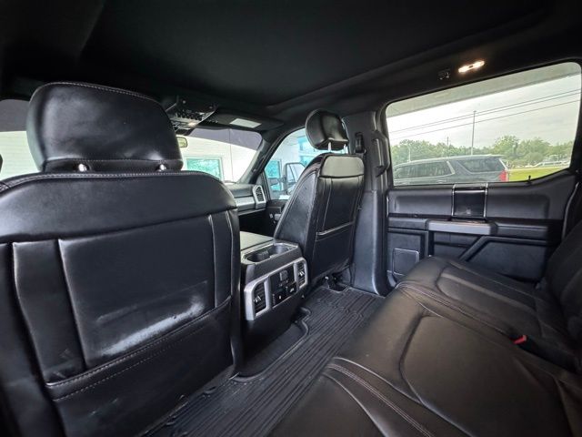 2021 Ford F-250 photo 21