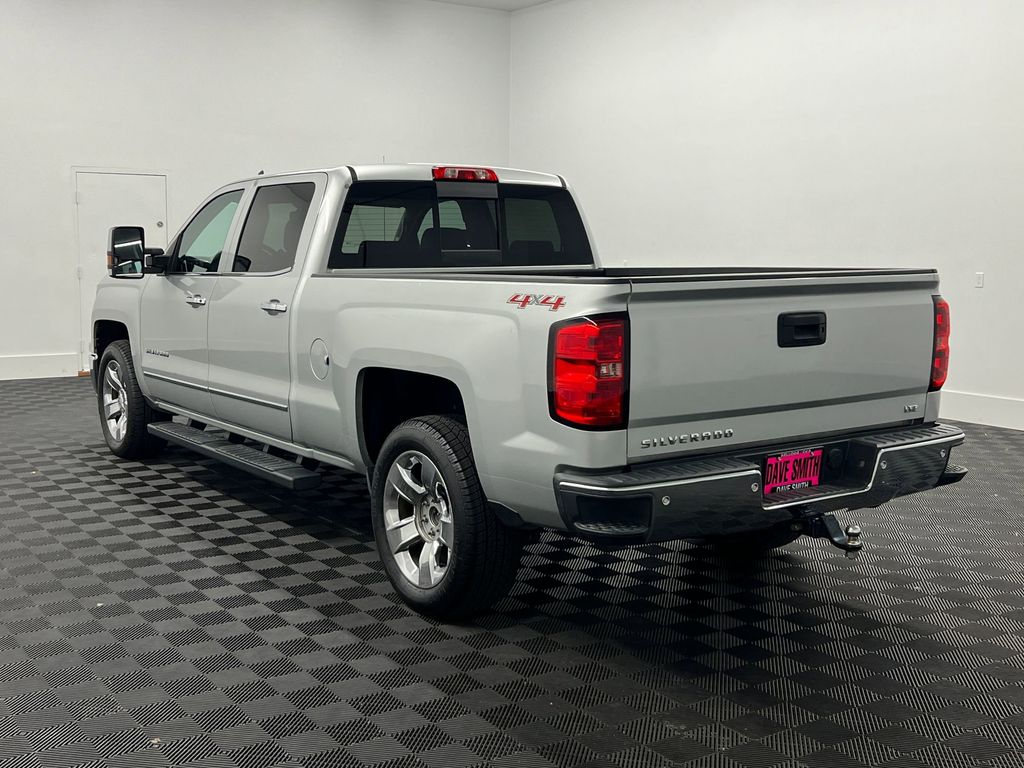 2015 Chevrolet Silverado 1500 LTZ photo 3