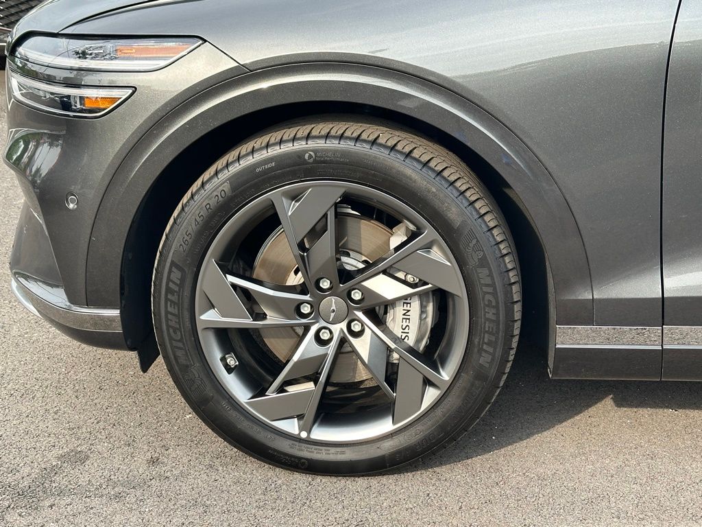 2025 Genesis Electrified GV70 Advanced photo 10