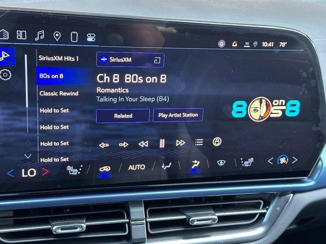 2025 Chevrolet Equinox EV 1LT photo 18