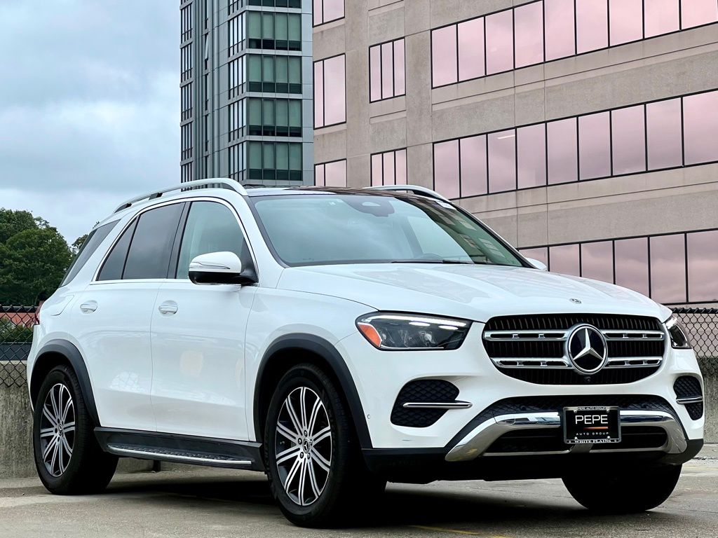 2024 Mercedes-Benz GLE GLE450's photo