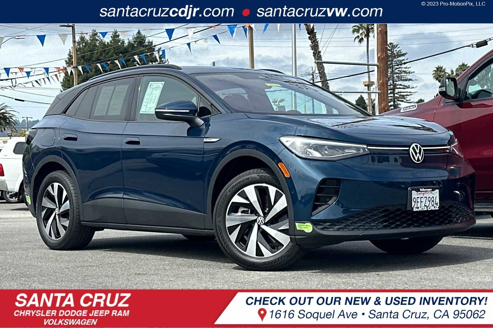 2023 Volkswagen ID.4 PRO