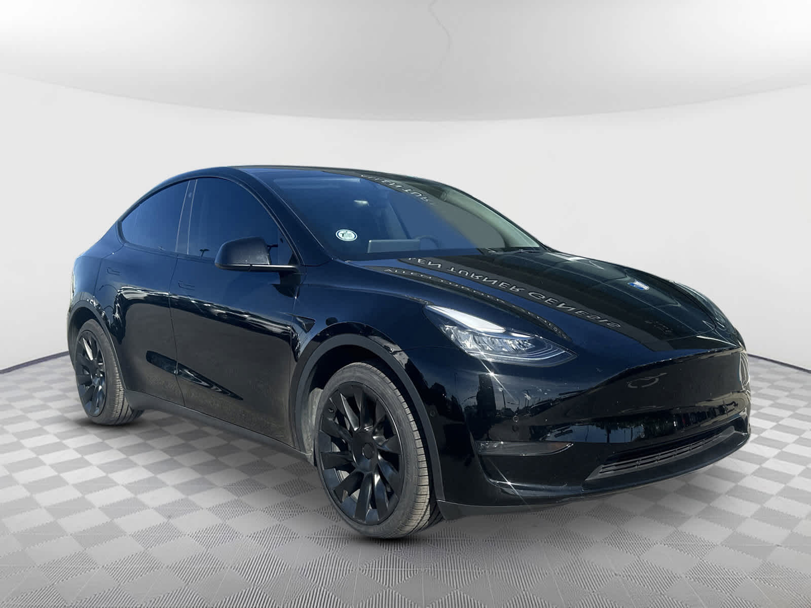 2022 Tesla Model Y Long Range's photo