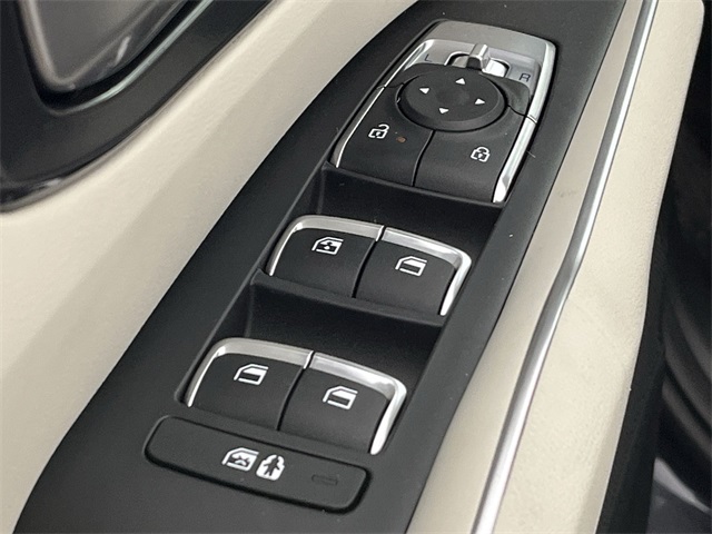 2025 Kia Sorento S photo 3