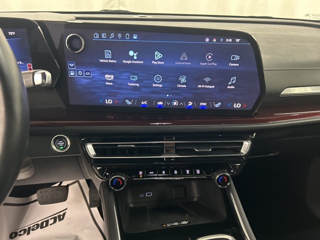 2024 Chevrolet Traverse Z71 photo 20
