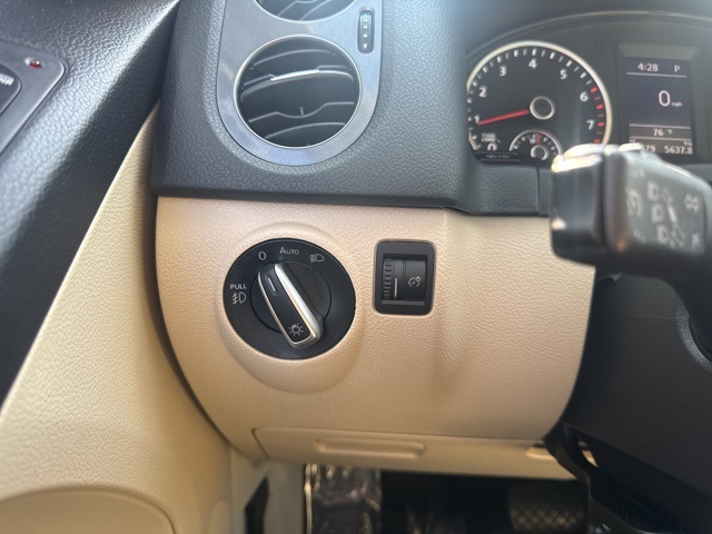 2016 Volkswagen Tiguan SE photo 13