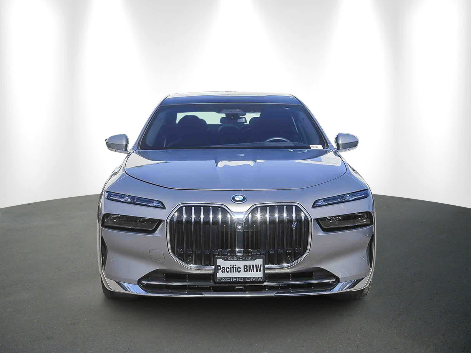 Used 2025 BMW i7 60 with VIN WBY53EJ08SCU64422 for sale in Glendale, CA