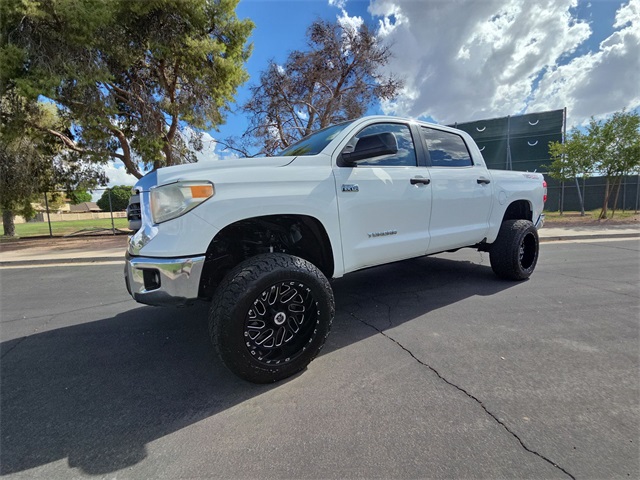 2015 Toyota Tundra SR5 Grade photo 4