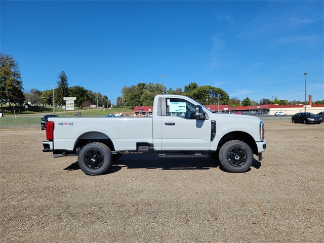 2026 Ford F-250 XL photo 3