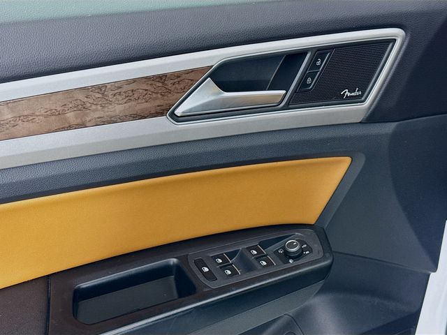 2018 Volkswagen Atlas SEL Premium photo 17
