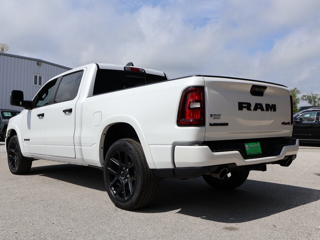 2025 Ram 1500 Laramie photo 3