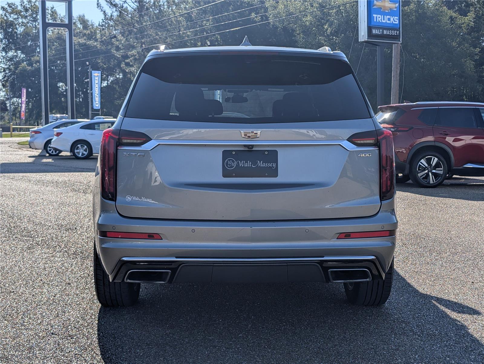 2023 Cadillac XT6 Premium Luxury photo 3