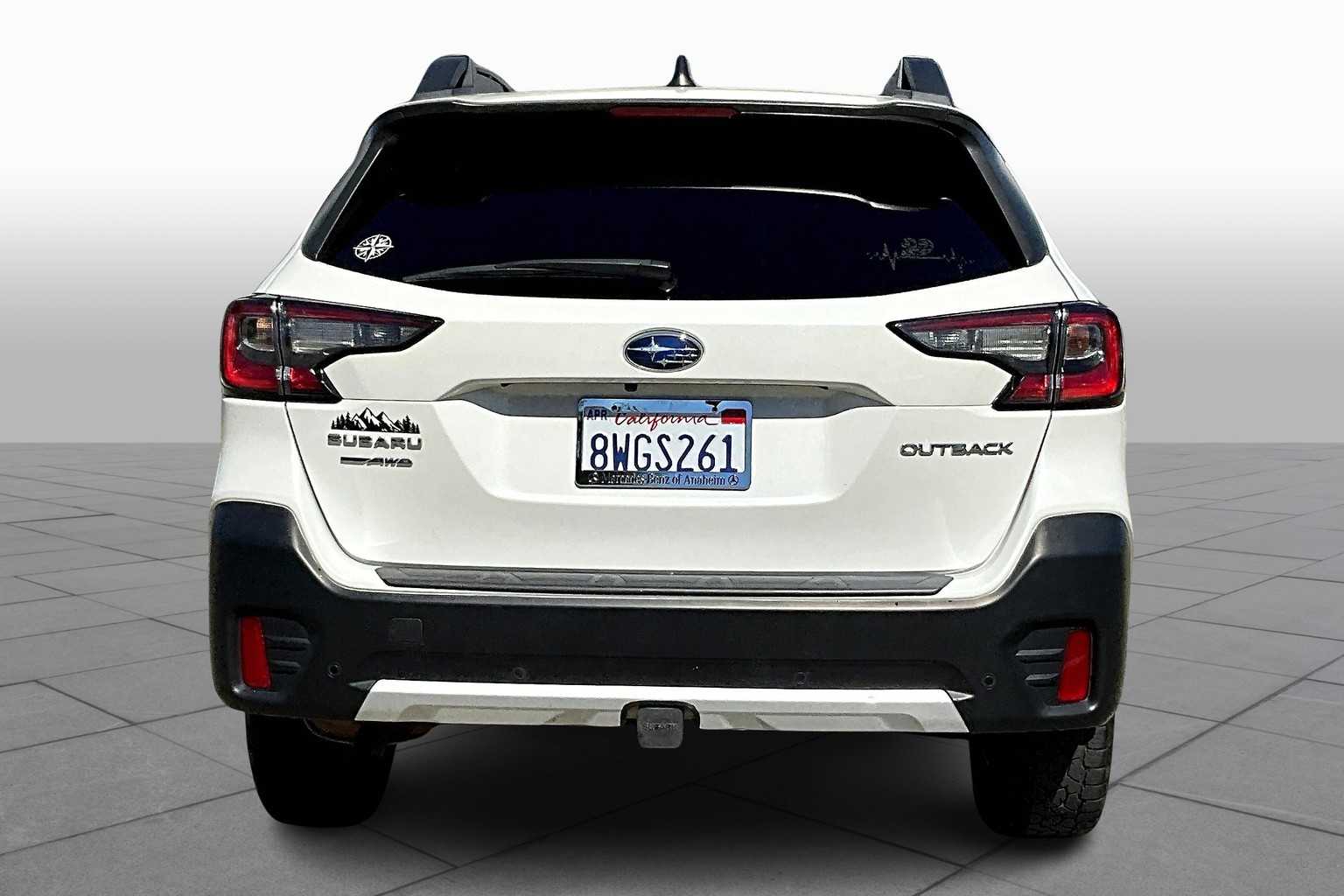 2021 Subaru Outback Limited photo 4
