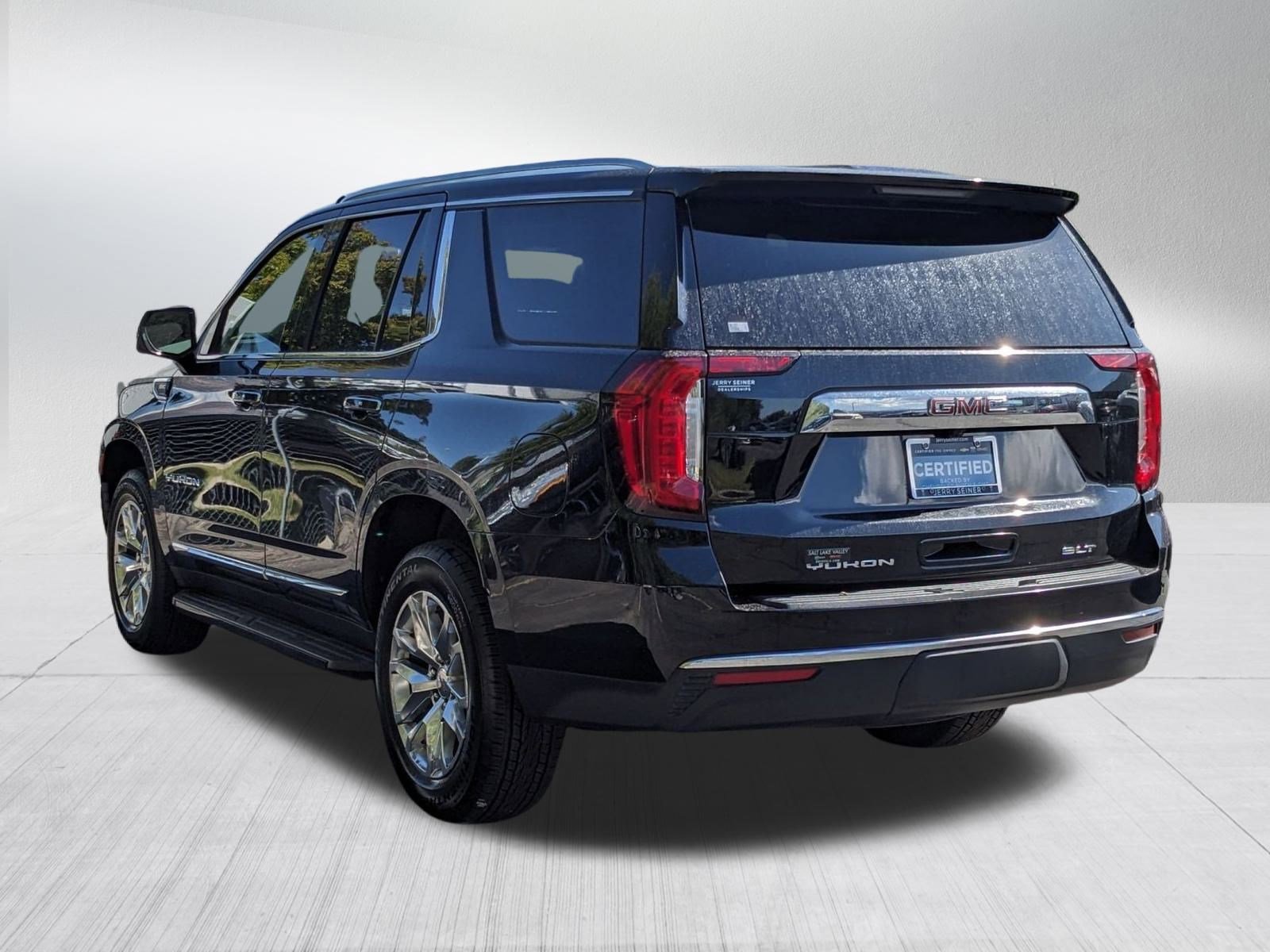 2022 Gmc Yukon SLT photo 3