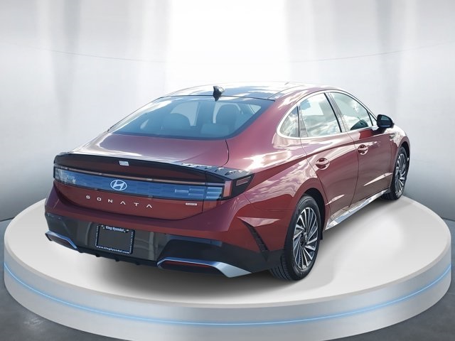 2025 Hyundai Sonata Hybrid Limited photo 4