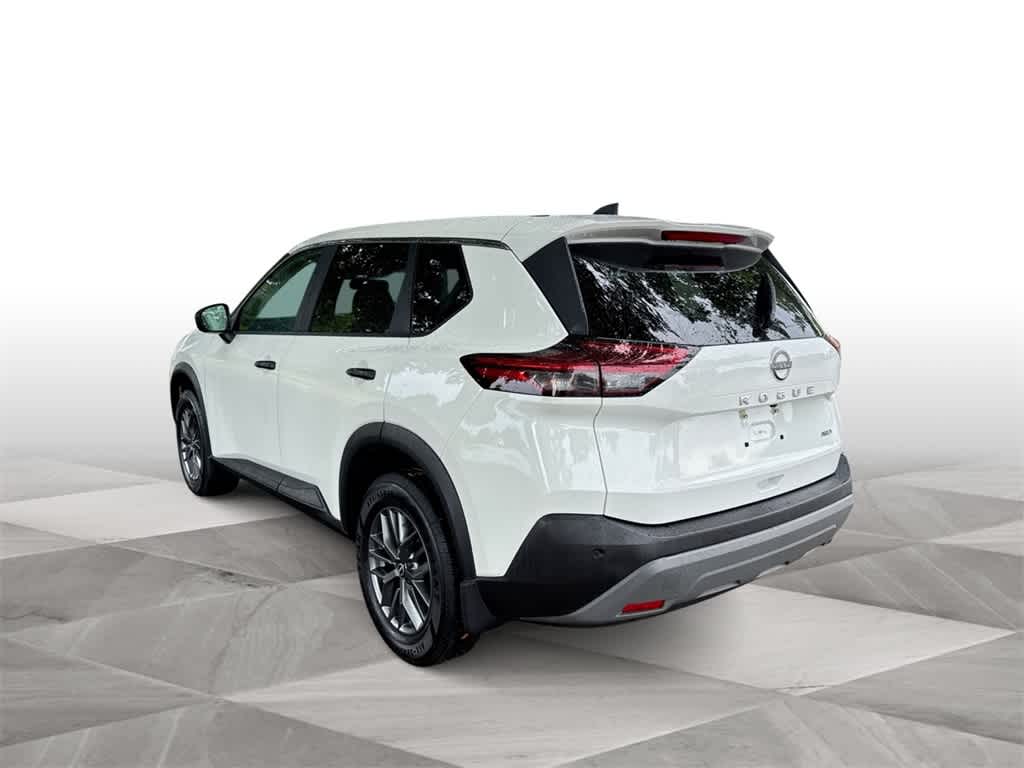 2023 Nissan Rogue S AWD photo 5