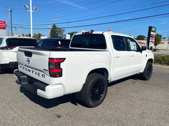 2026 Nissan Frontier Crew Cab SV photo 3