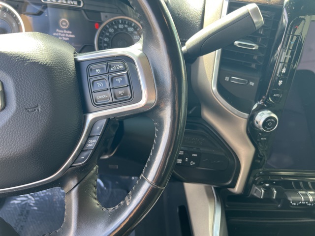 2020 Ram 2500 Laramie photo 11