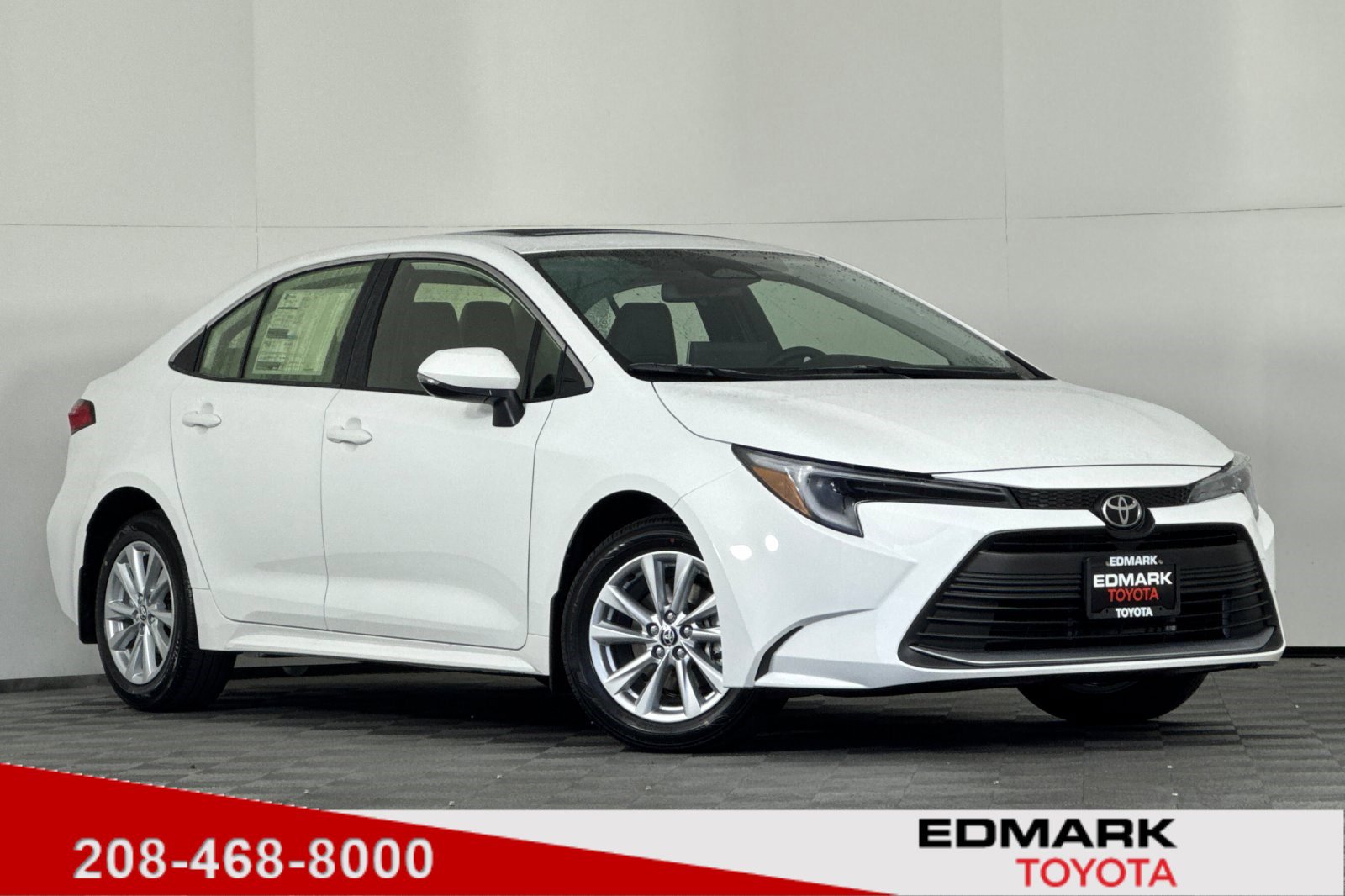 2026 Toyota Corolla XLE's photo