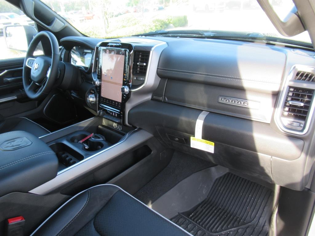 2025 Ram 1500 Laramie photo 9