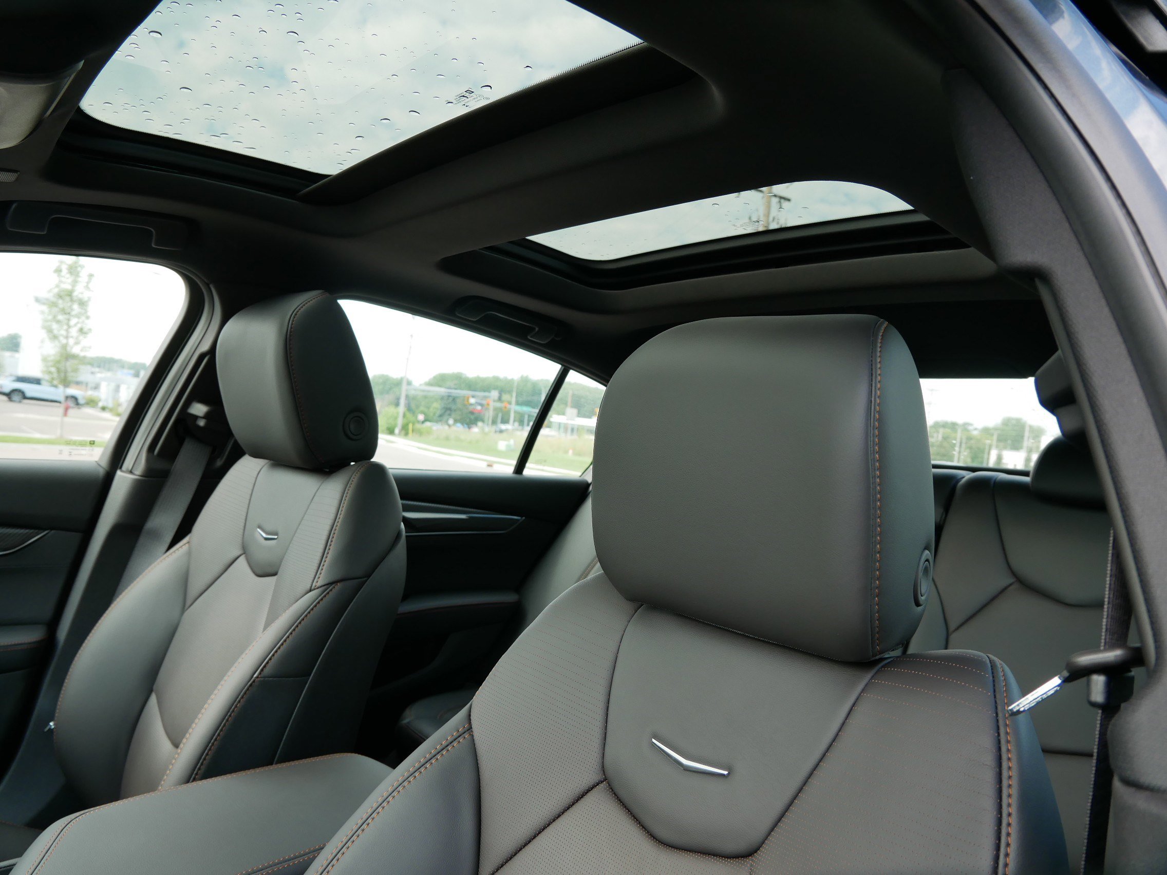 2026 Cadillac CT5 V photo 19