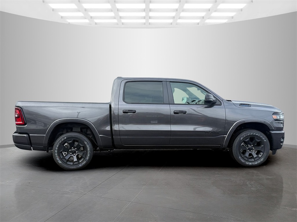 2025 Ram 1500 Big Horn photo 5