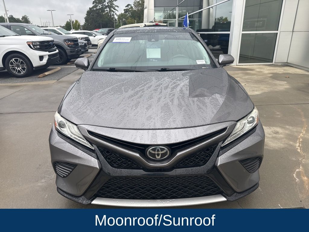 2020 Toyota Camry XSE V6 photo 2