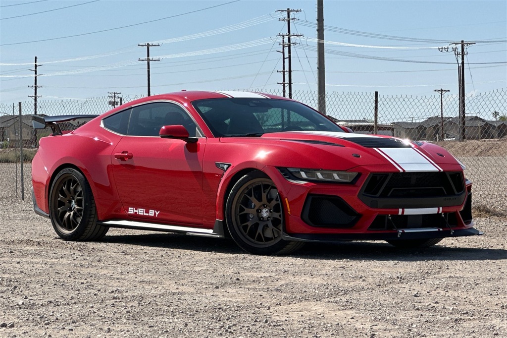 2024 Ford Mustang GT Premium photo 2