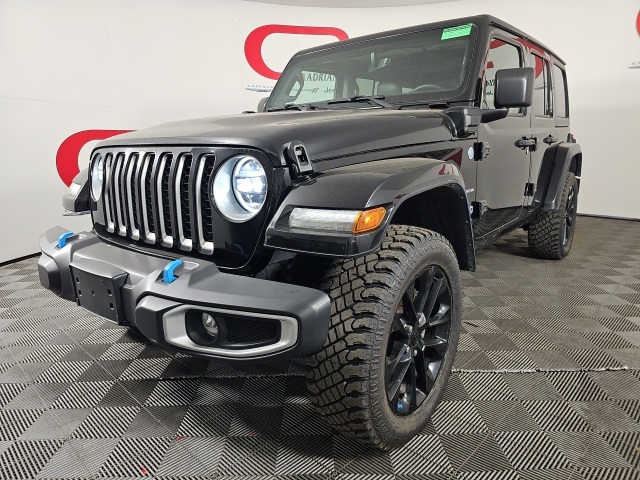 2023 Jeep Wrangler Sahara 4xe photo 3