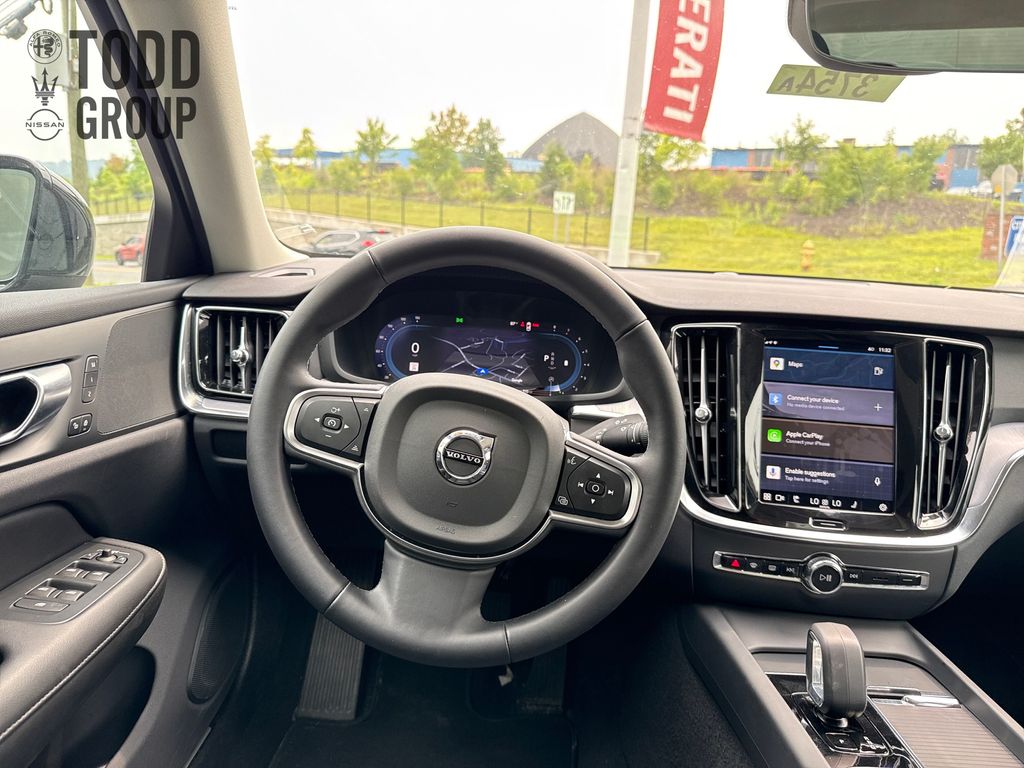 2025 Volvo S60 B5 AWD Core photo 13