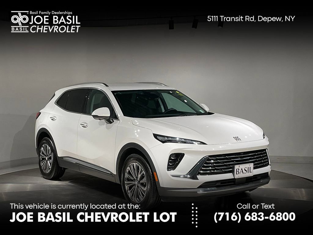 2025 Buick Envision Preferred's photo