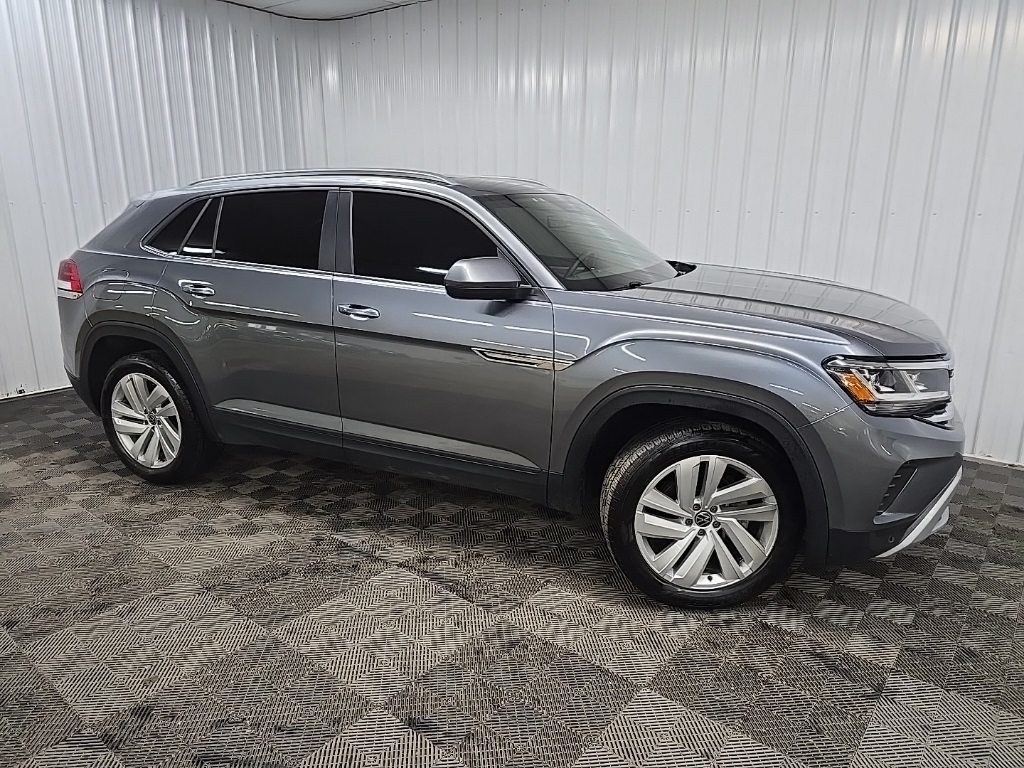 2023 Volkswagen Atlas Cross Sport SE w/Tech's photo
