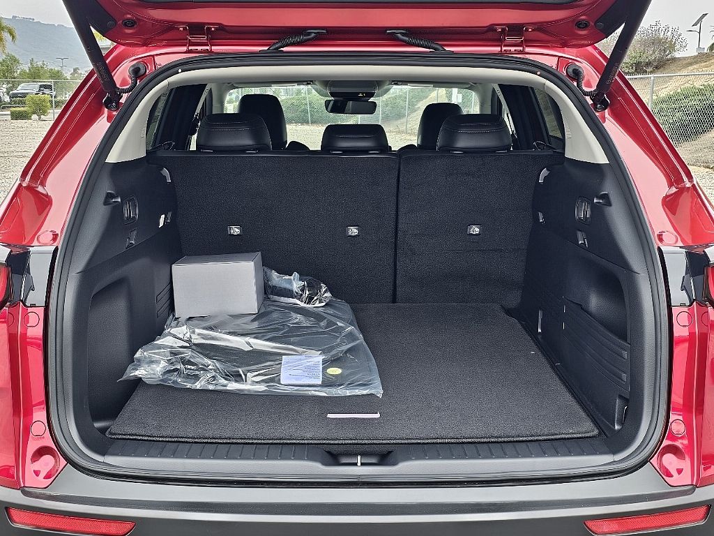 2025 Mazda CX-50 Premium Plus photo 13