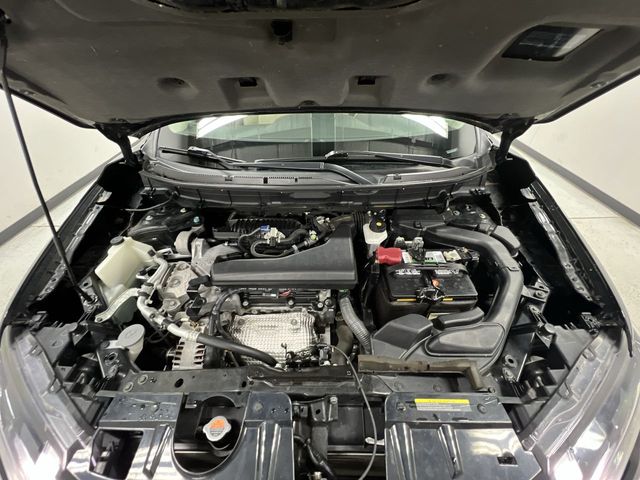 2017 Nissan Rogue S photo 27