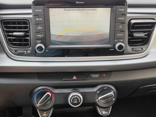2020 Kia Rio S photo 18