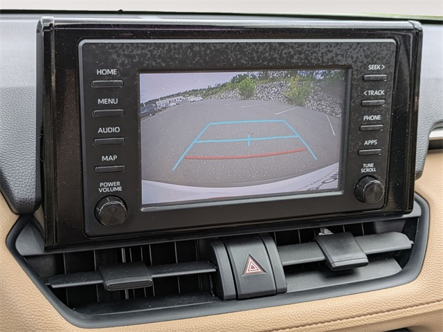 2019 Toyota RAV4 Hybrid XLE photo 15