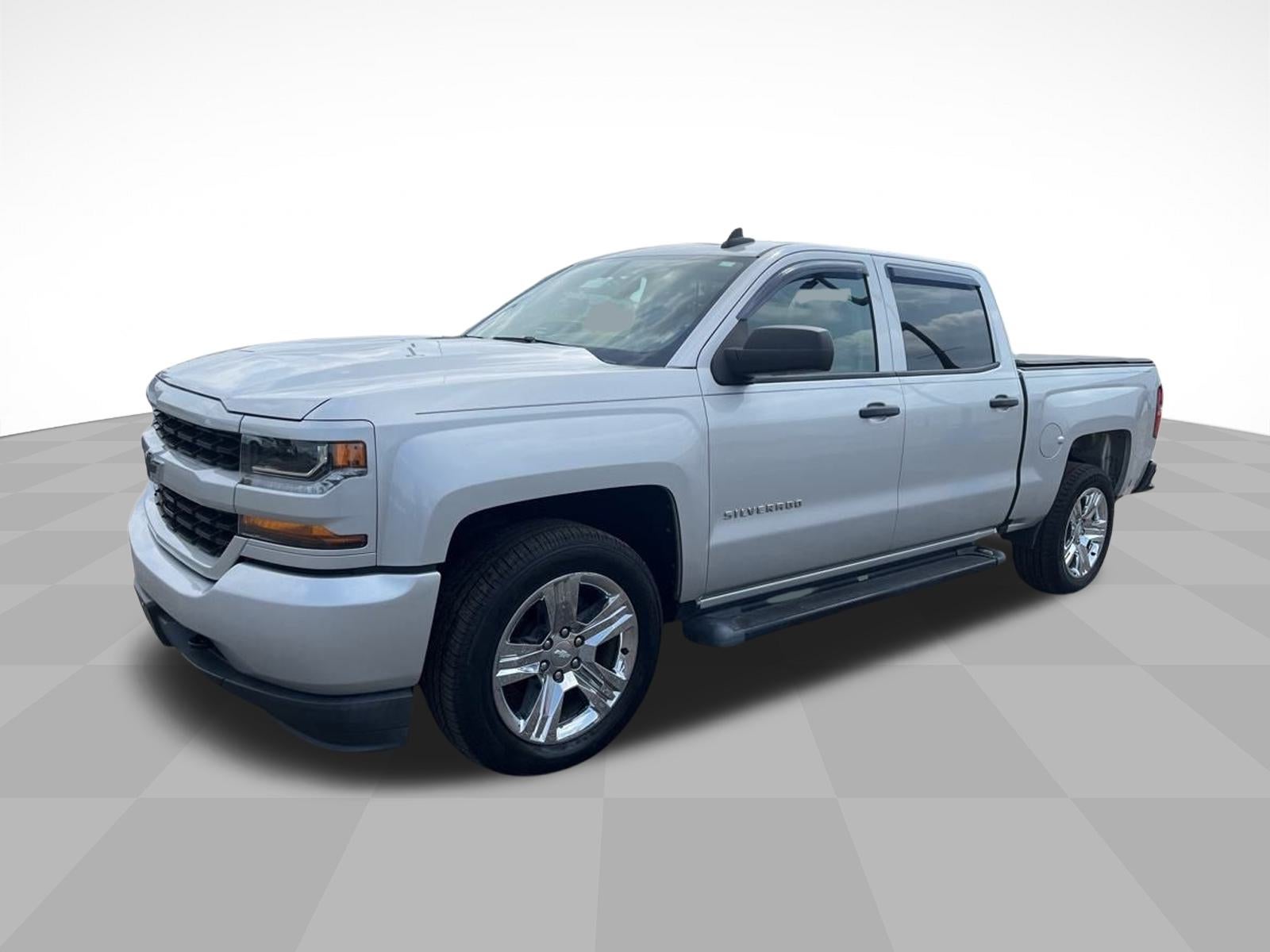 Used 2018 Chevrolet Silverado 1500 Custom with VIN 3GCPCPEC5JG202850 for sale in Northfield, Minnesota