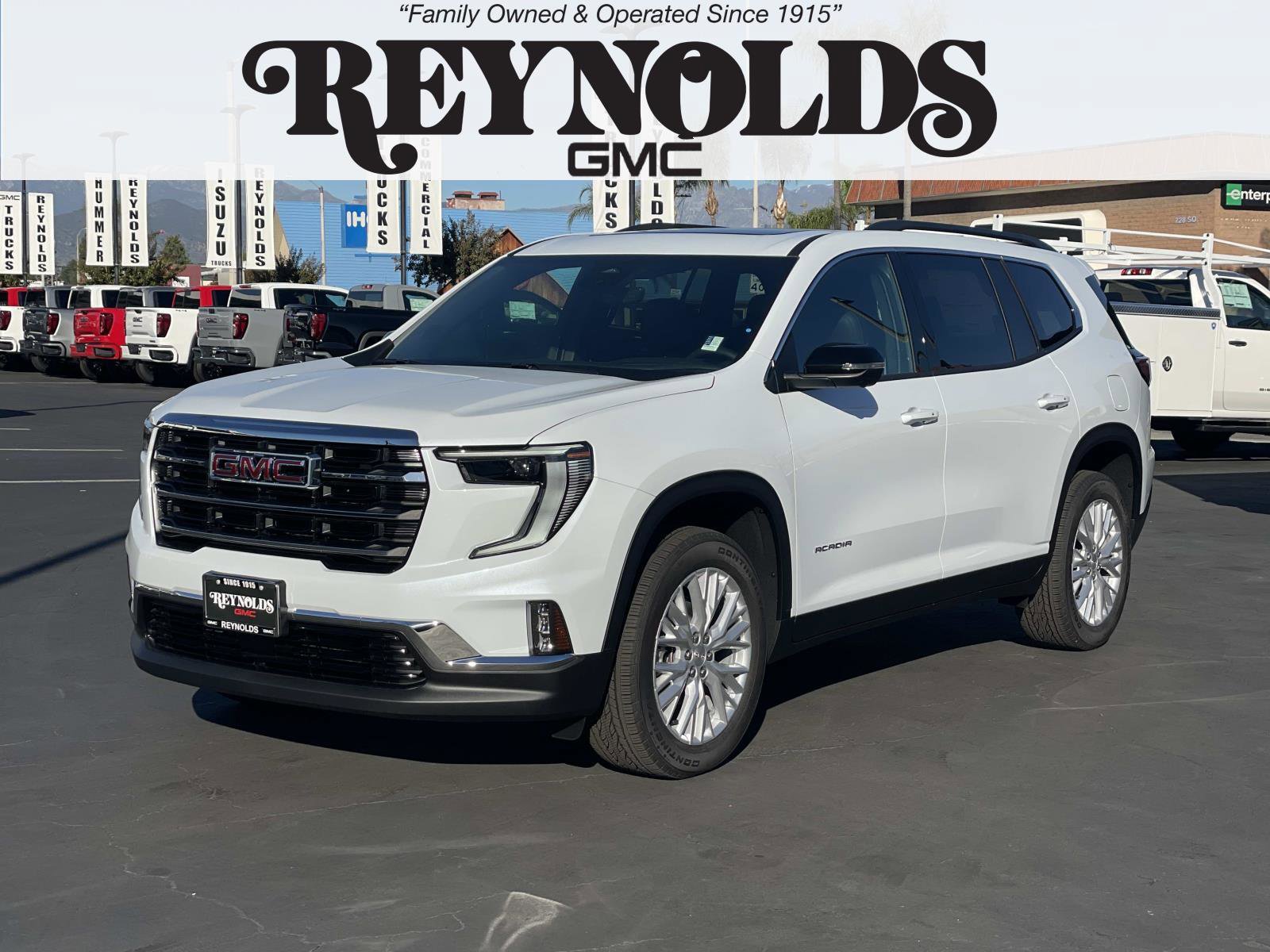 2026 GMC Acadia Elevation's photo