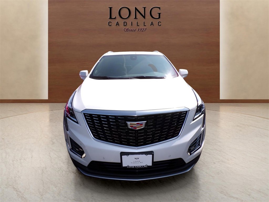 2025 Cadillac XT5 Premium Luxury photo 2