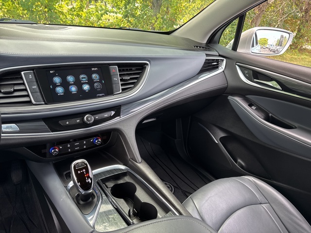 2019 Buick Enclave Essence photo 33