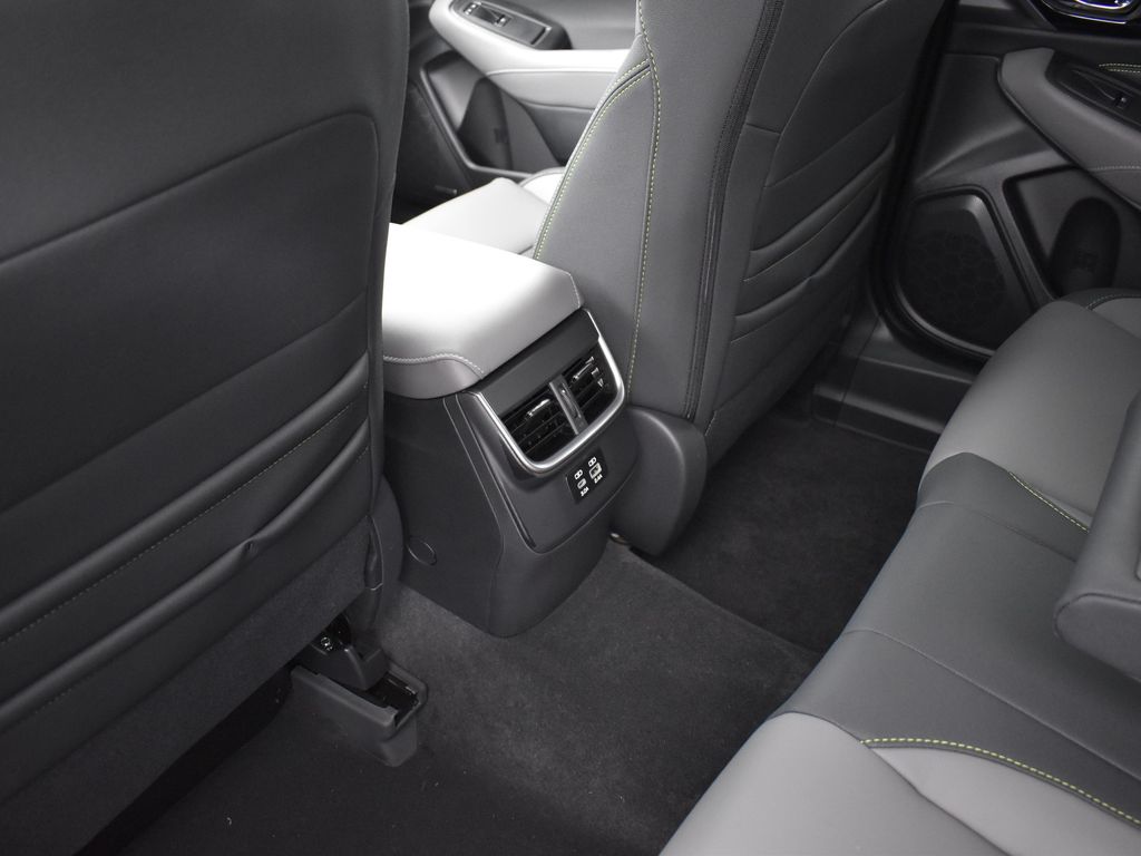 2025 Subaru Outback Onyx Edition photo 20